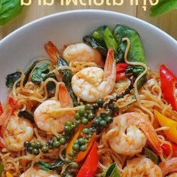 มาม่าผัดขี้เมา กุ้ง