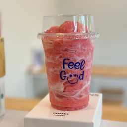 สตอเบอร์รี่โยเกิร์ต