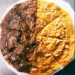 โรตีกลมนุ่ม นูเทลล่า+เนยถั่ว