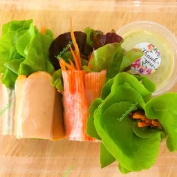 สลัดโรลปูอัด 2 ชิ้น