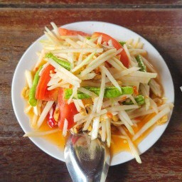 คาเฟ่กะเพรา อาหารตามสั่ง /ส้มตำ/ผัดไทย รพ.สันทราย แม่โจ้