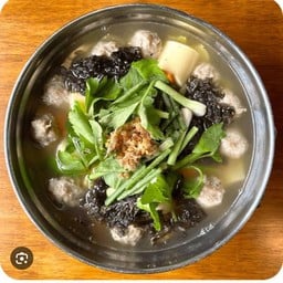 ต้มจืดเต้าหู้หมูสับหม้อไฟ  Boiled tofu, minced pork, hot pot