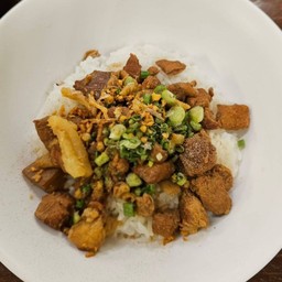 ข้าวต้มแห้ง หมูบ๊ะเต็ง