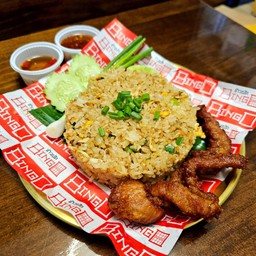 ข้าวผัดเนื้อทอด
