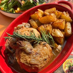 ไก่แกรนด์-แมร์ (ไก่อบมันฝรั่ง)