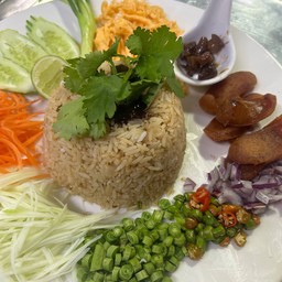 ข้าวคลุกกะปิ