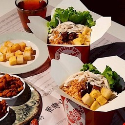 金恒จินเฮิง หมี่ไก่ฉีกสูตรเสฉวน