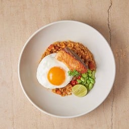 SPICY SALMON FRIED RICE