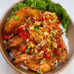 ข้าวคอหมูทอดโมจิ