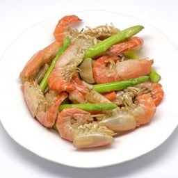 กุ้งผัดกระเทียมหน่อไม้ฝรั่ง  虾仁炒芦笋
