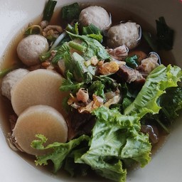 ร้านก๋วยเตี๋ยวญ.หญิง