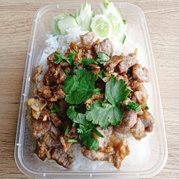 หมูผัดกระเทียม