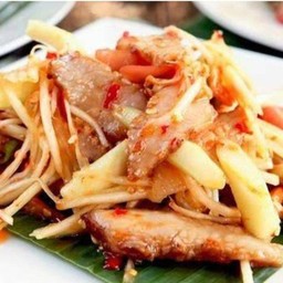 ตำมะม่วงคอหมูย่าง