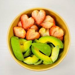 สตอเบอรี่ + อโวคาโด