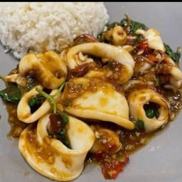 ข้าวกระเพราท้ายซอย