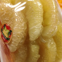 ส้มโอ ขาวน้ำผึ้ง