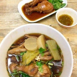 ข้าวมันไก่พอเพียง/ปัตตานี เจ้หมวยปลาเผา2