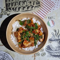 ผัดกะเพราหมูกรอบ