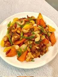 ไก่ผัดเม็ดมะม่วง