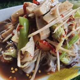 เส้นเล็กหมูยอ