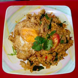 ข้าวผัดต้มยำ