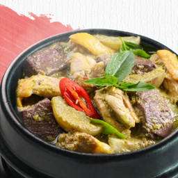 แกงเขียวหวานไก่ หม้อร้อน