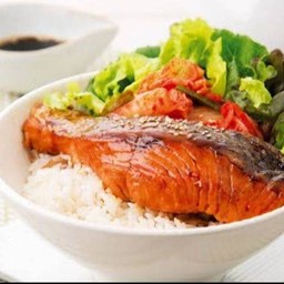 ข้าวแซลมอลย่างเทริยากิ