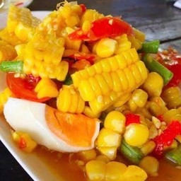 ตำข้าวโพดไข่เค็ม