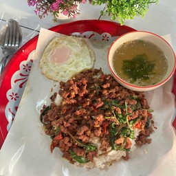 กระเพราเนื้อ