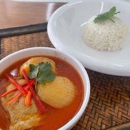 ข้าวแกงมัสมั่นไก่