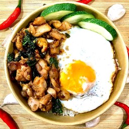 เจน นิเฟอร์ กะเพรารสเด็ด