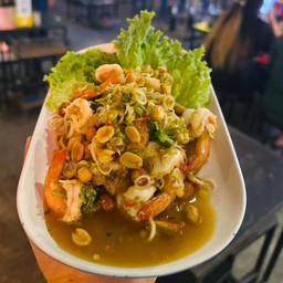 ยำ ตะใค้ กุ้งสุก