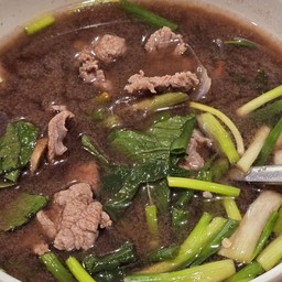 อุเฟี้ยเนื้อน่องลาย