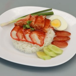 ข้าวหมูแดงหมูกรอบ