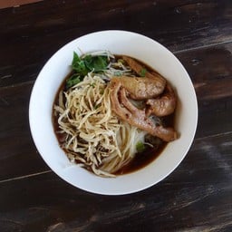 ก๋วยเตี๋ยวไก่น้ำข้น