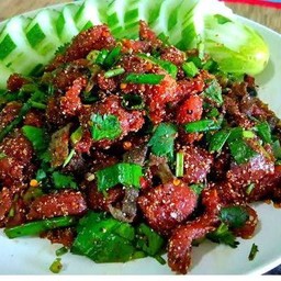 ลาบเนื้อ