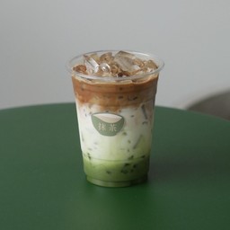 Matcha coffee latte