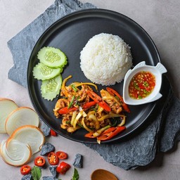 ข้าวผัดพริกเผาไก่