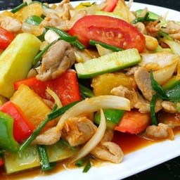 Stir fried sweet & sour Chicken