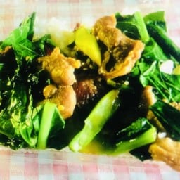 ร้านครัวน้องใบหยก