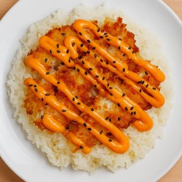 ข้าวไก่กรอบซอสมาโย