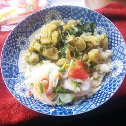 ข้าวราดแกง 2 อย่าง
