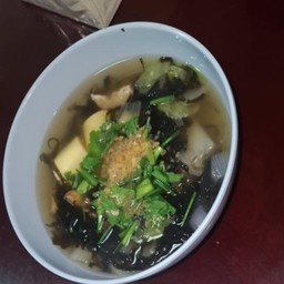 ต้มจืดสาหร่ายเห็ดหอมหมูสับ