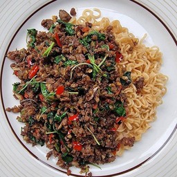 มาม่าขี้เมาหมูสับ