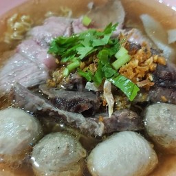 เตี๋ยวต้นสัก สาขา3 ทุ่งสะเดา