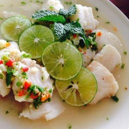 ปลา ดอลลี่ นึ่งมะนาว