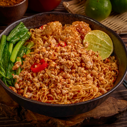 บะหมี่เกี๊ยวหมูสับ (ต้มยำ)