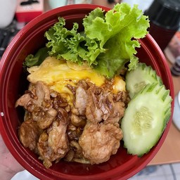 ข้าวไข่ข้นหมูกระเทียม