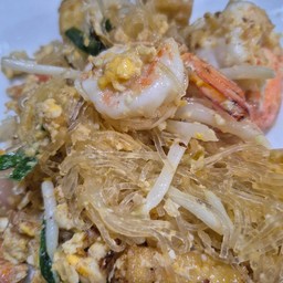 วุ้นเส้นผัดไทยกุ้งสด