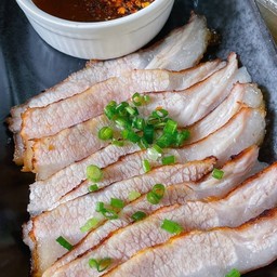 คอหมูย่าง